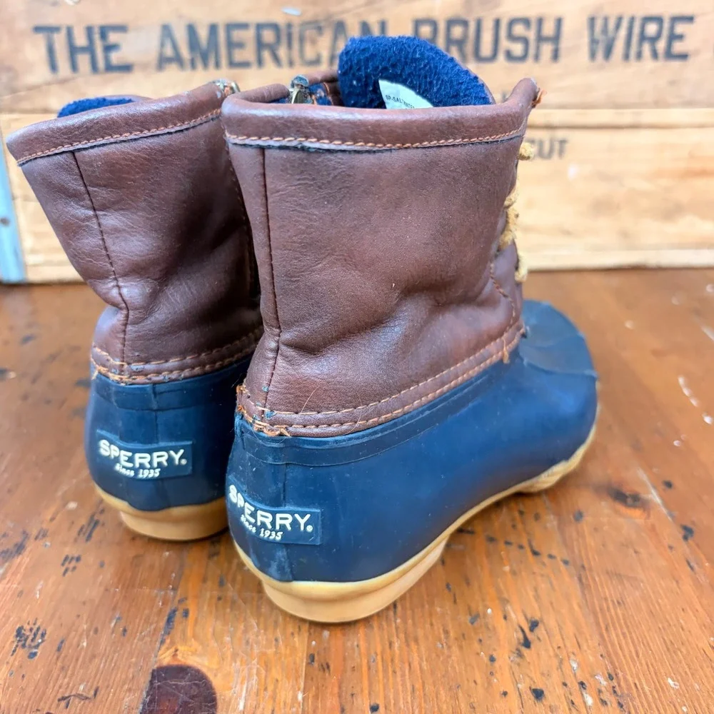 Sperry Saltwater Kids 1‎ Duck Boots Navy Brown Leather Fleece Lined Rain Boots